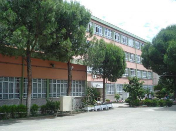Ödemiş Zübeyde Hanım Mesleki ve Teknik Anadolu Lisesi Fotoğrafı